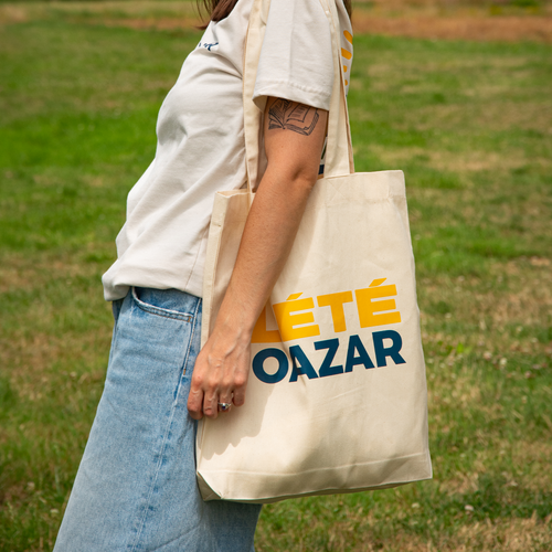 Tote bag